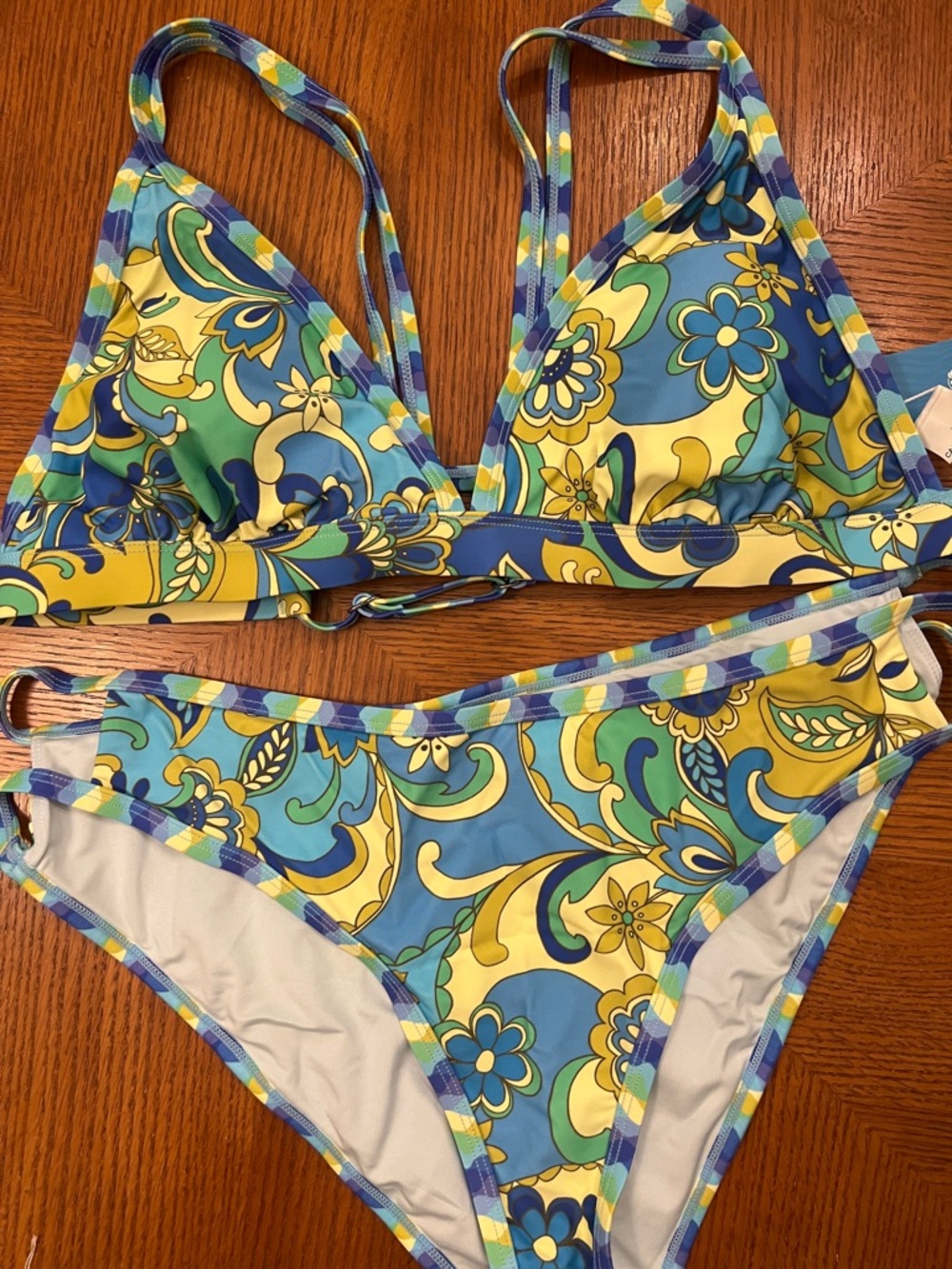 Cupshe Blue, Yellow & Green Floral Triangle Bikini Set Double-Strap Detail  B15